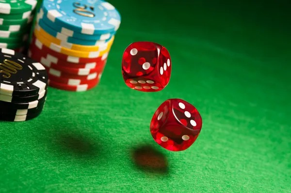 European Roulette wheel layout with single zero and betting table on capital toto